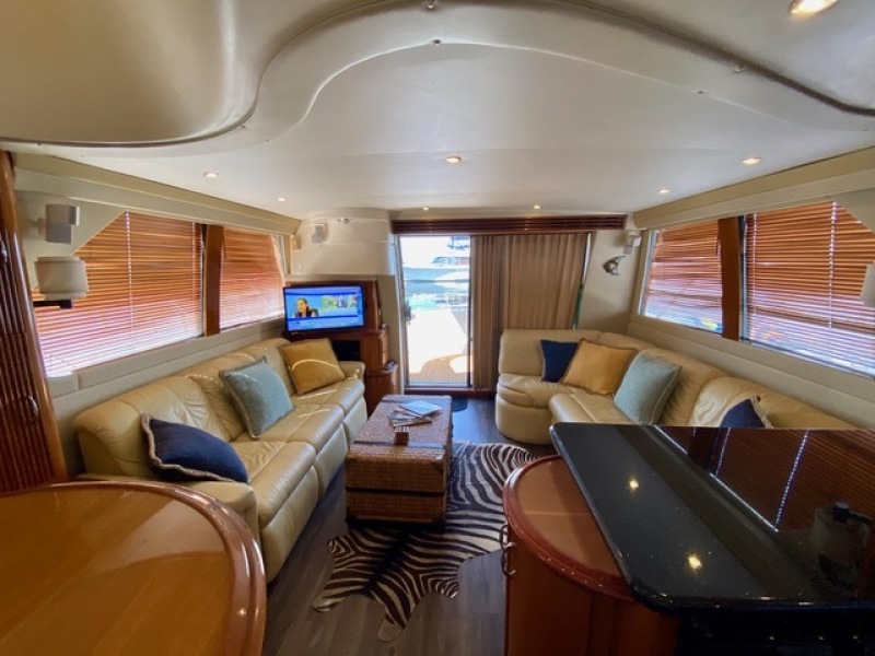 45' 2004 Carver 450 Voyager-Stabilizer