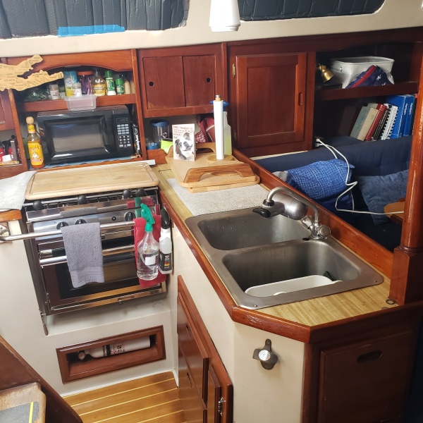 1984 Catalina 36 MK I