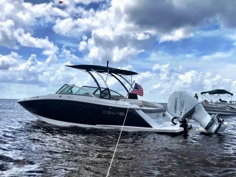 2018 Cobalt 25 SC