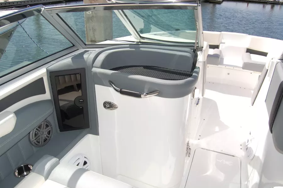 2018 Cobalt 25 SC