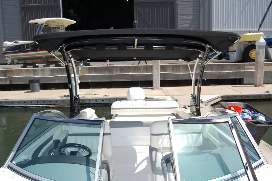 2018 Cobalt 25 SC