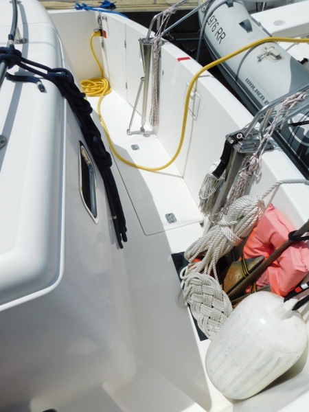 2003 Mainship 430