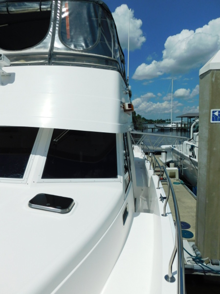 2003 Mainship 430