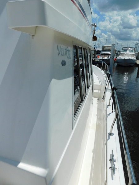 2003 Mainship 430