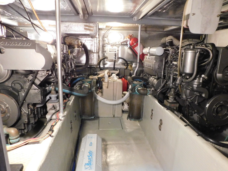 2003 Mainship 430