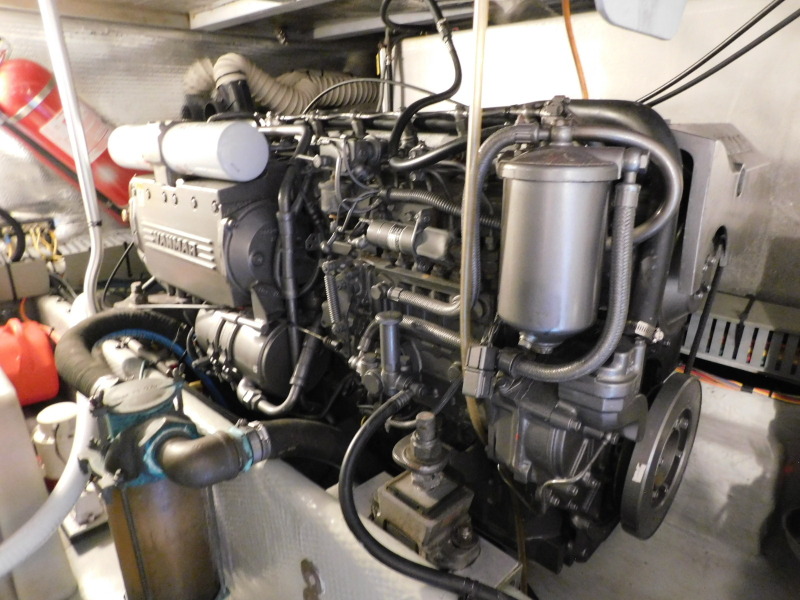 2003 Mainship 430