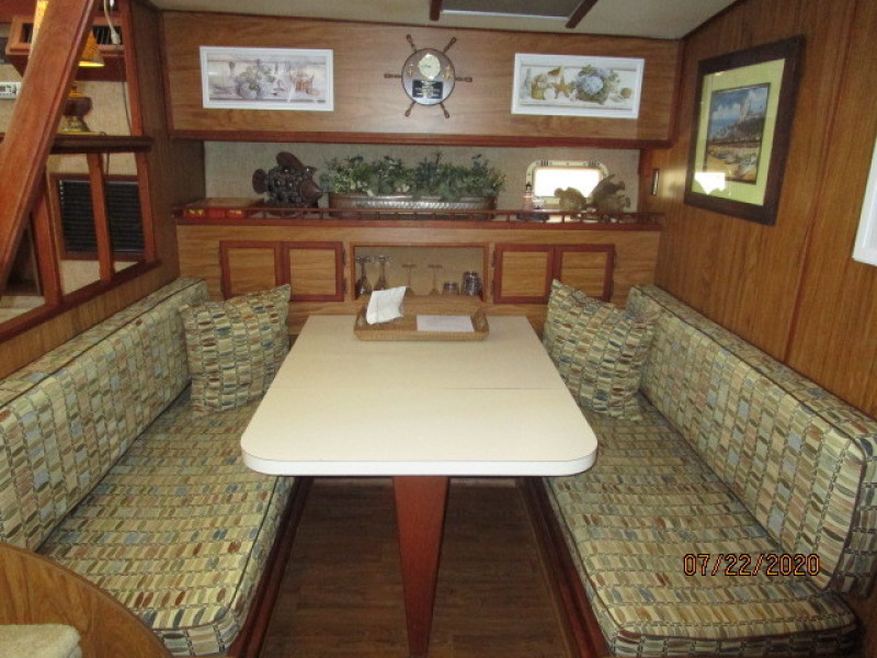 1980 Viking "43"