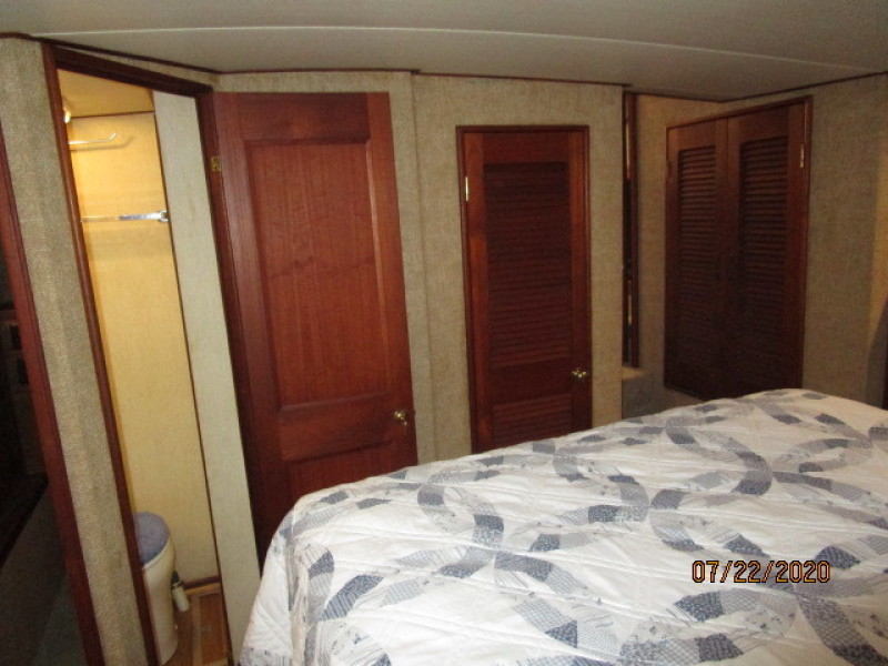 1980 Viking "43"