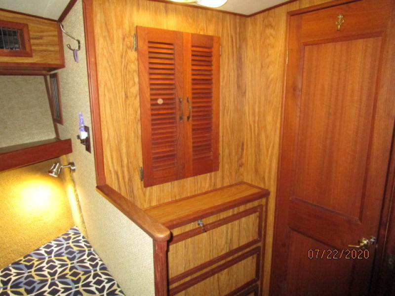 1980 Viking "43"