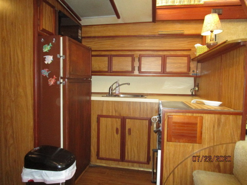 1980 Viking "43"