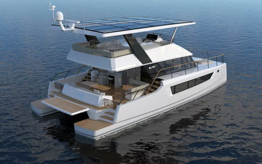 2022 Nova Luxe Elite 50 Hybrid