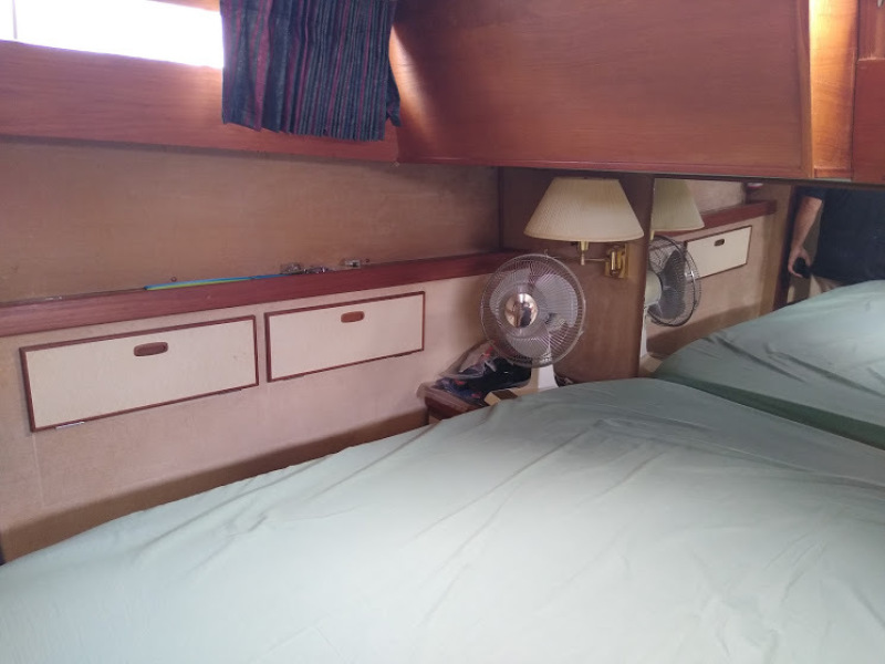 1985 Trojan Tri-Cabin