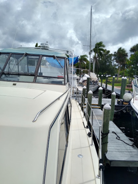 1985 Trojan Tri-Cabin