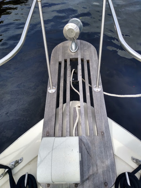 1985 Trojan Tri-Cabin