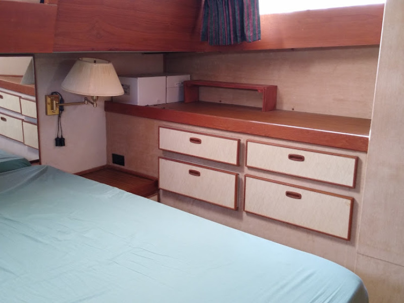 1985 Trojan Tri-Cabin
