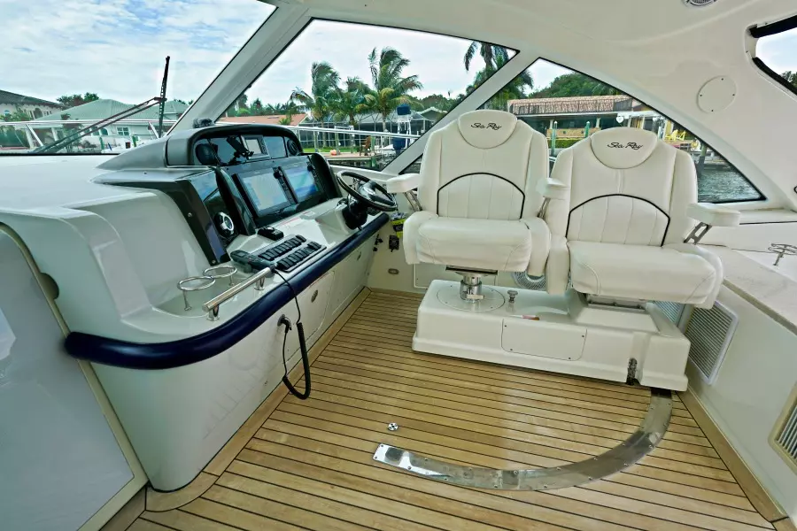 2010 Sea Ray 50 Sundancer