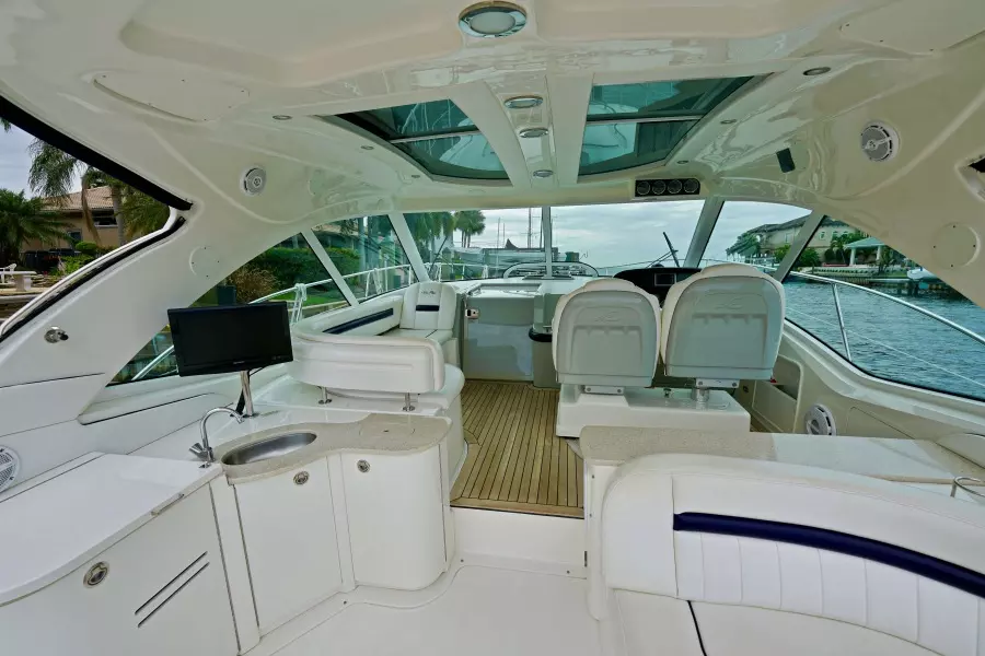 2010 Sea Ray 50 Sundancer