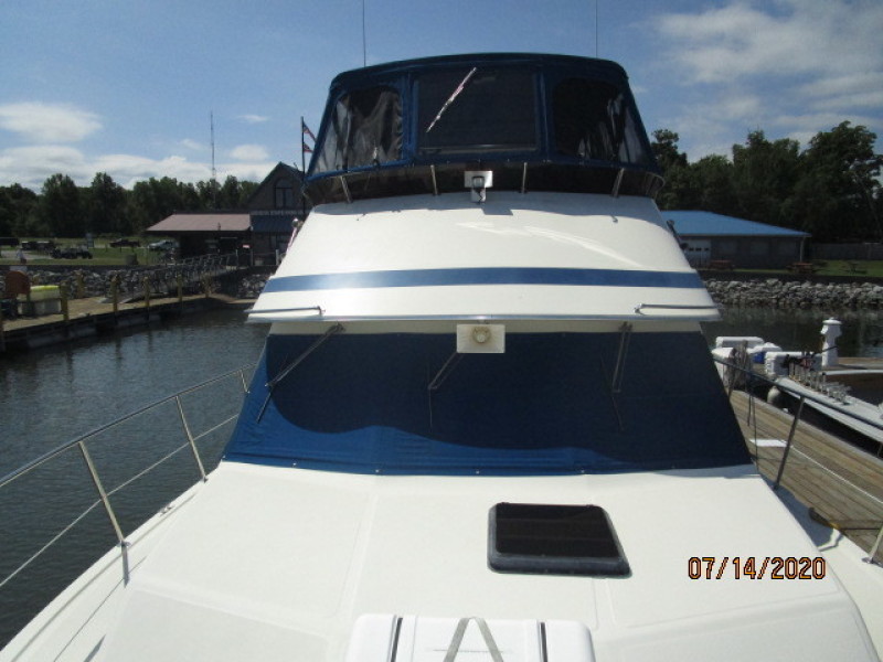1990 Canoe Cove