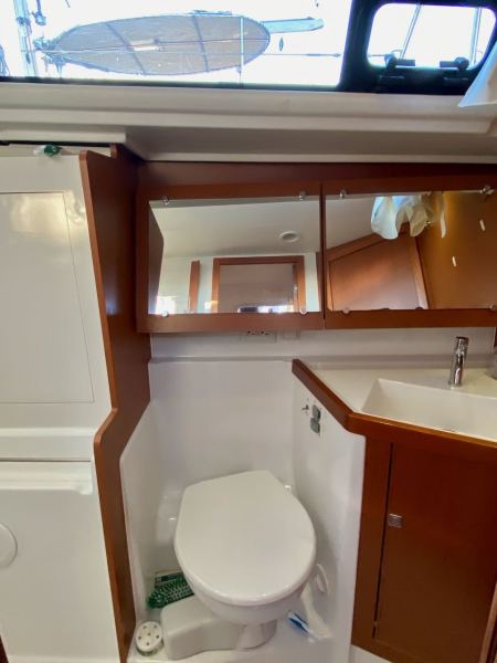 2014 Beneteau Oceanis 45