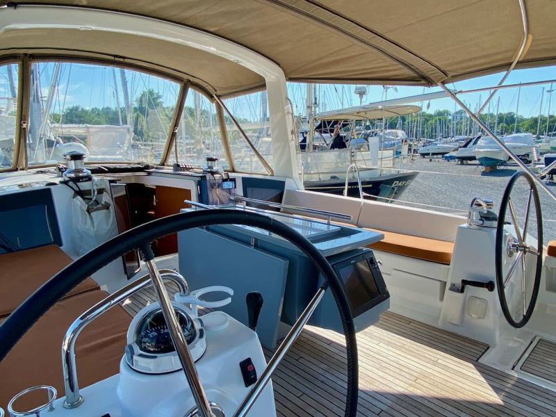 2014 Beneteau Oceanis 45