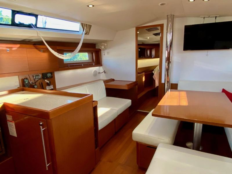 2014 Beneteau Oceanis 45