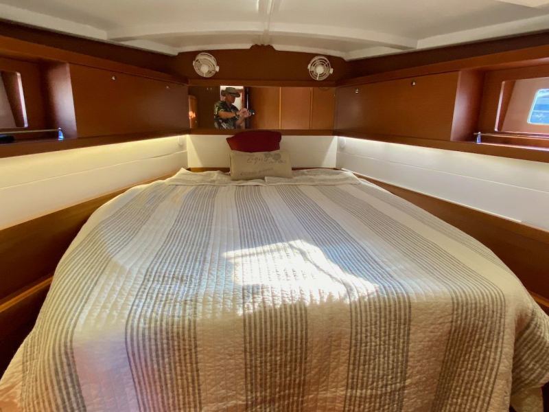 2014 Beneteau Oceanis 45