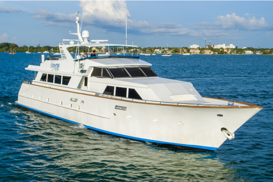 1987 Broward 100 Raised Pilot House