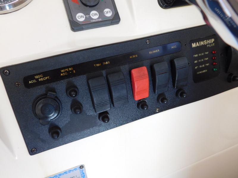 2008 Mainship Pilot