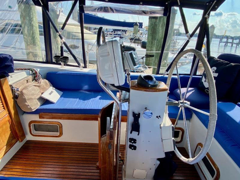 1990 Irwin 43 MK II