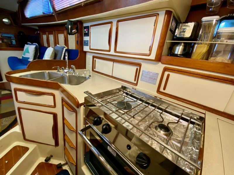 1990 Irwin 43 MK II