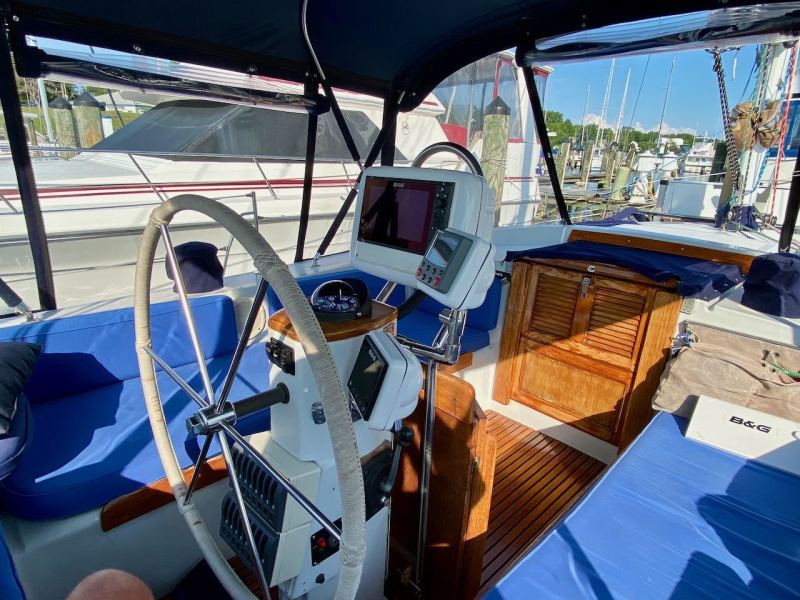 1990 Irwin 43 MK II