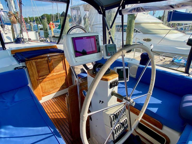 1990 Irwin 43 MK II