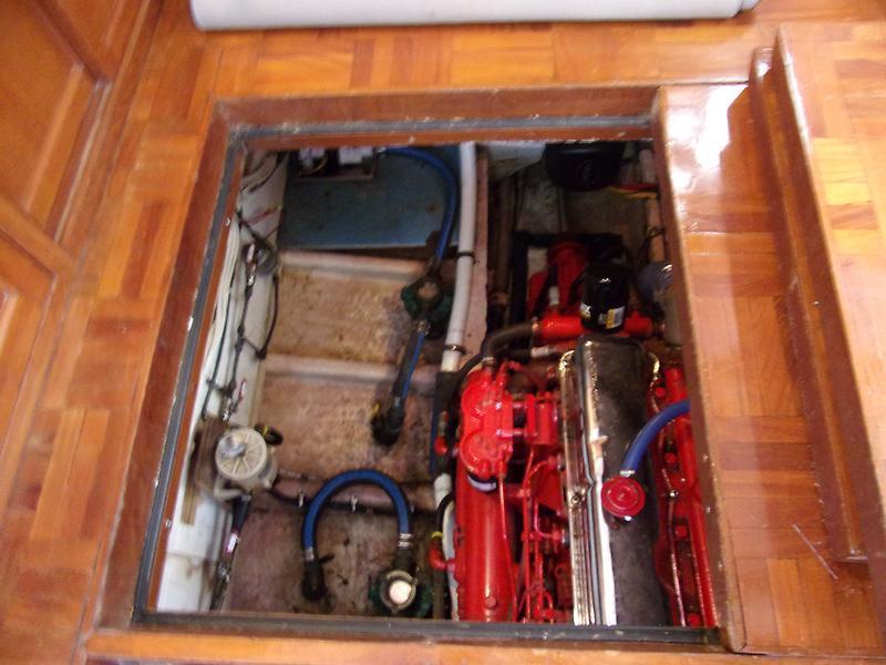 1987 Marine Trader