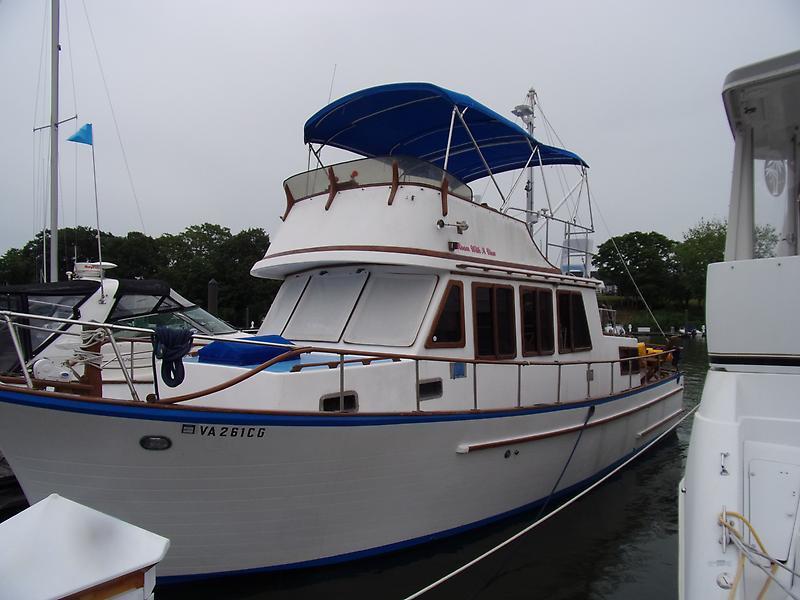 1987 Marine Trader