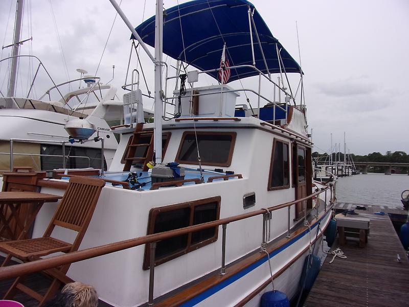 1987 Marine Trader