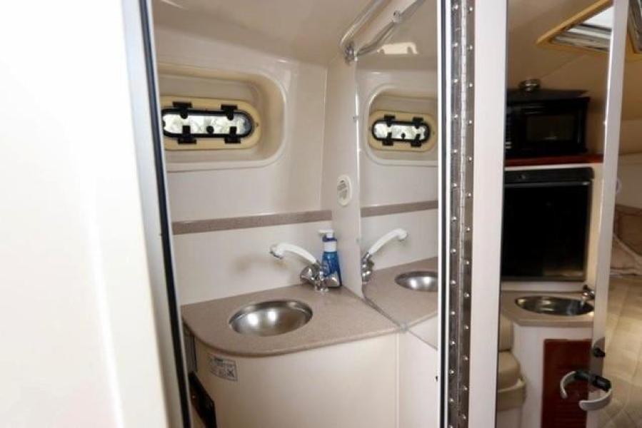 30' 2004 Pursuit 3070 Offshore