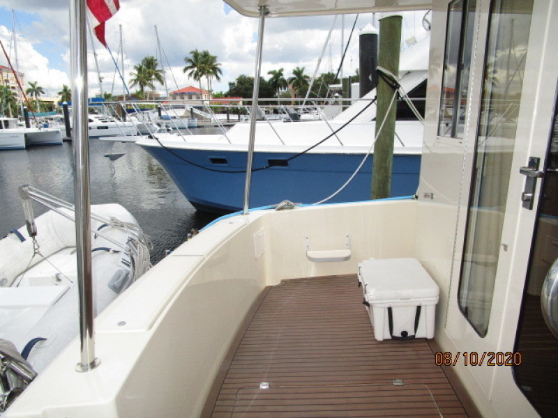 2007 Mainship "43" Trawler