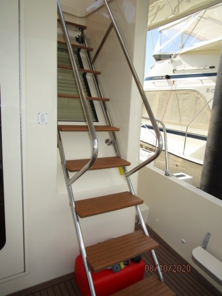 2007 Mainship "43" Trawler