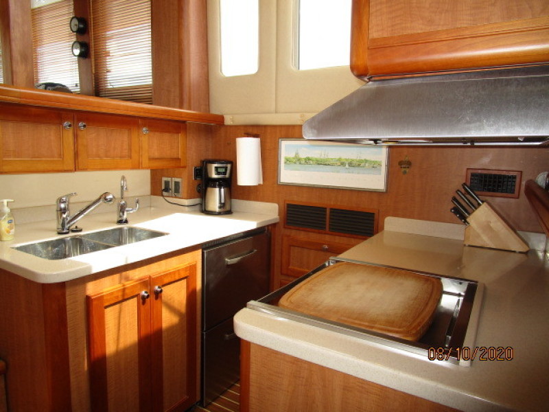 2007 Mainship "43" Trawler