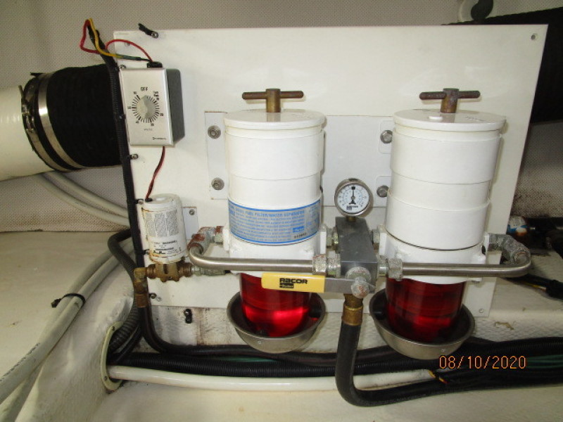 2007 Mainship "43" Trawler