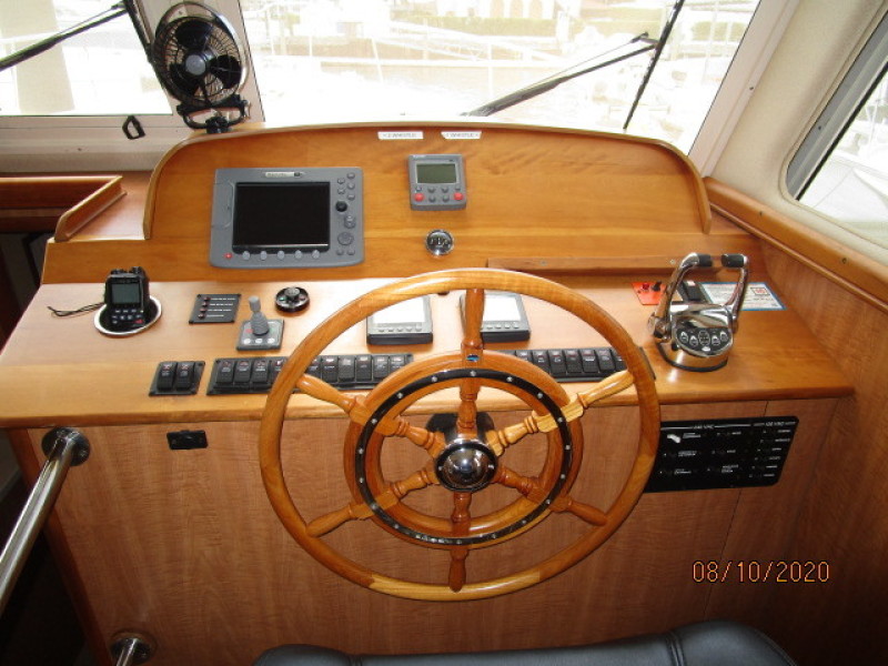 2007 Mainship "43" Trawler