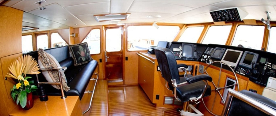 90' 1983 DeFever 90 Ocean Trawler