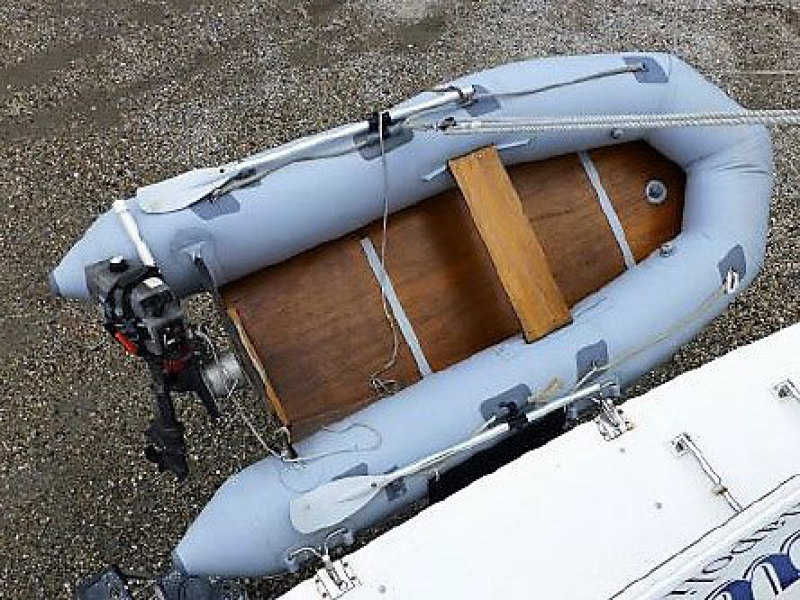 2010 Marine Trader 38 Sundeck