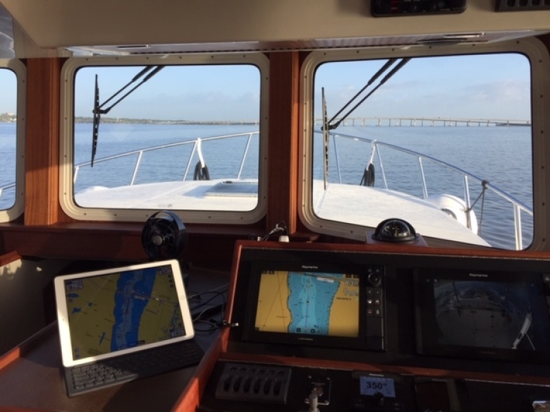 2018 American Tug 395