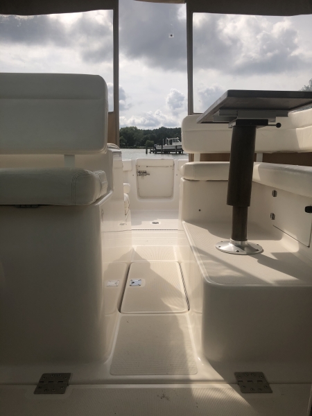 2000 Tiara Yachts Coronet