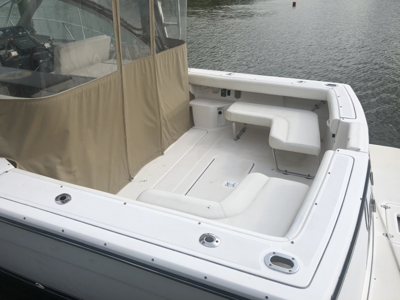 2000 Tiara Yachts Coronet