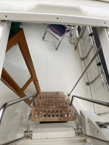 1988 Jefferson 42 Sundeck Motor
