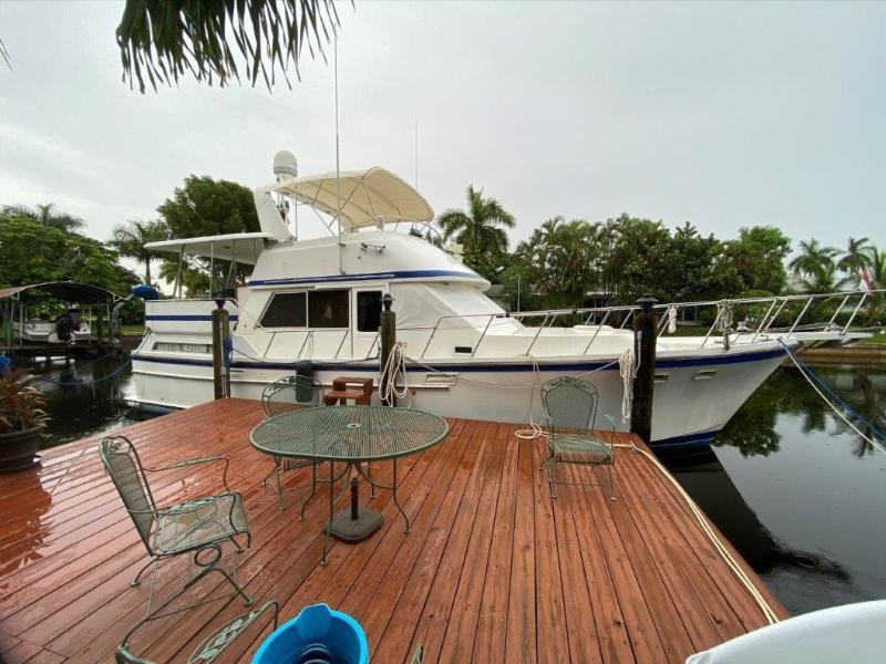 1988 Jefferson 42 Sundeck Motor