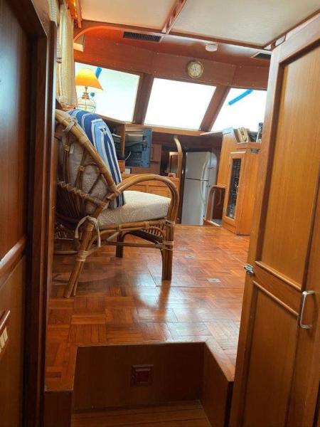 1988 Jefferson 42 Sundeck Motor