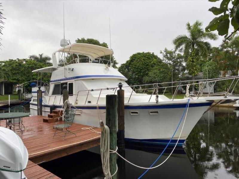 1988 Jefferson 42 Sundeck Motor